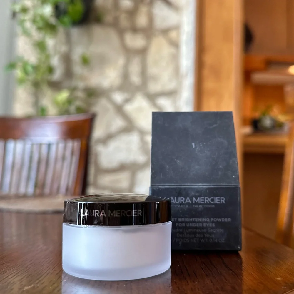 NEW LAURA MERCIER PARIS I NEW YORK Secret Brightening Powder For Under Eyes